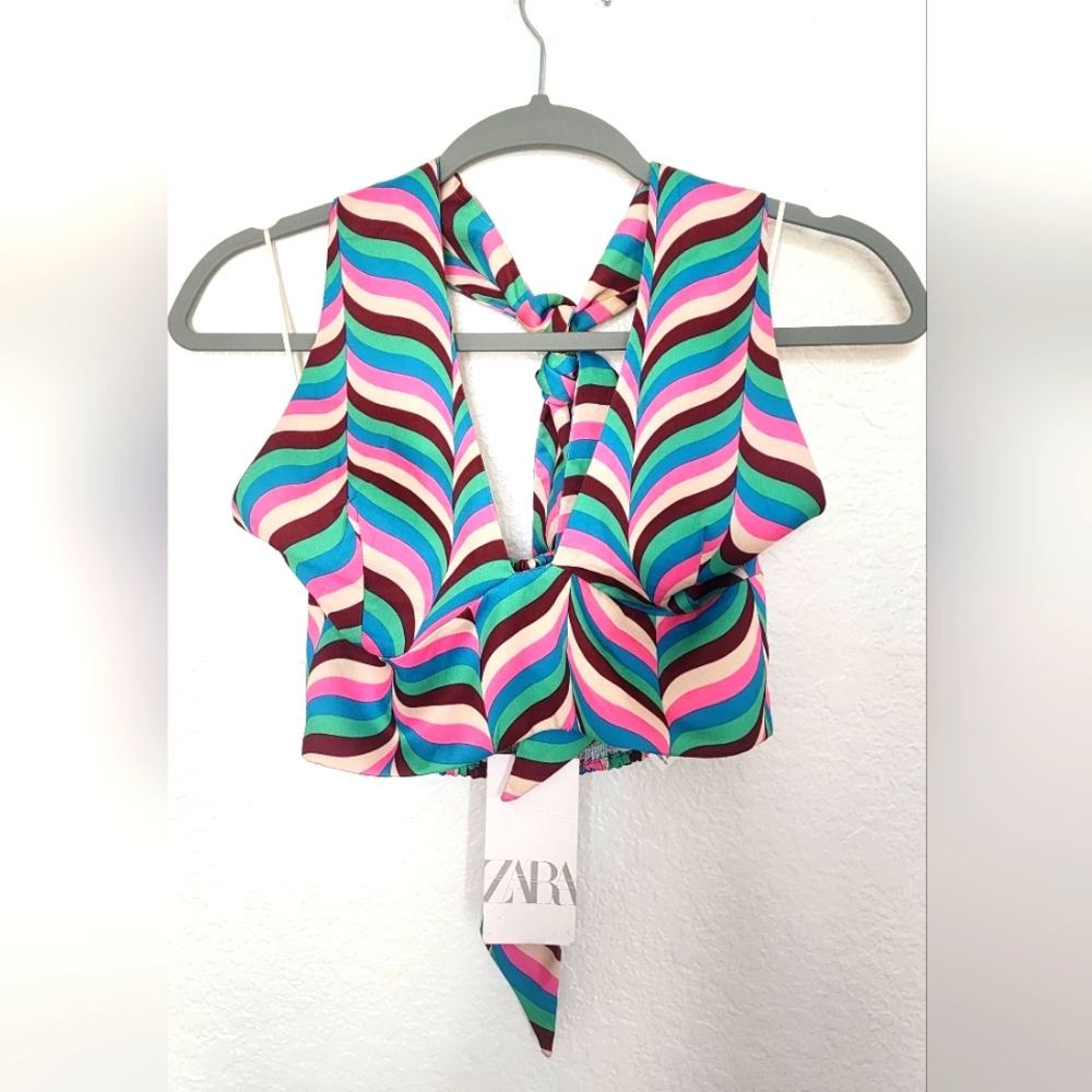 Zara NWT Multicolor Wave Pattern, Halter Neck Women's Short Top.  Size S